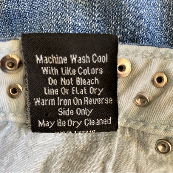 Twelve K Studded Capris Size 9 - Picture 8 of 10